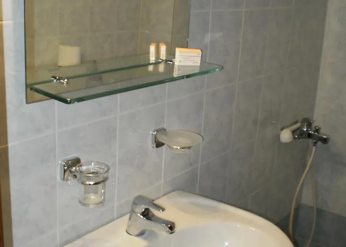 ゲストハウス Pia